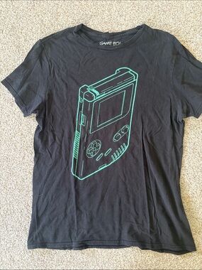Graphic Black Tee with Teal Console Outline